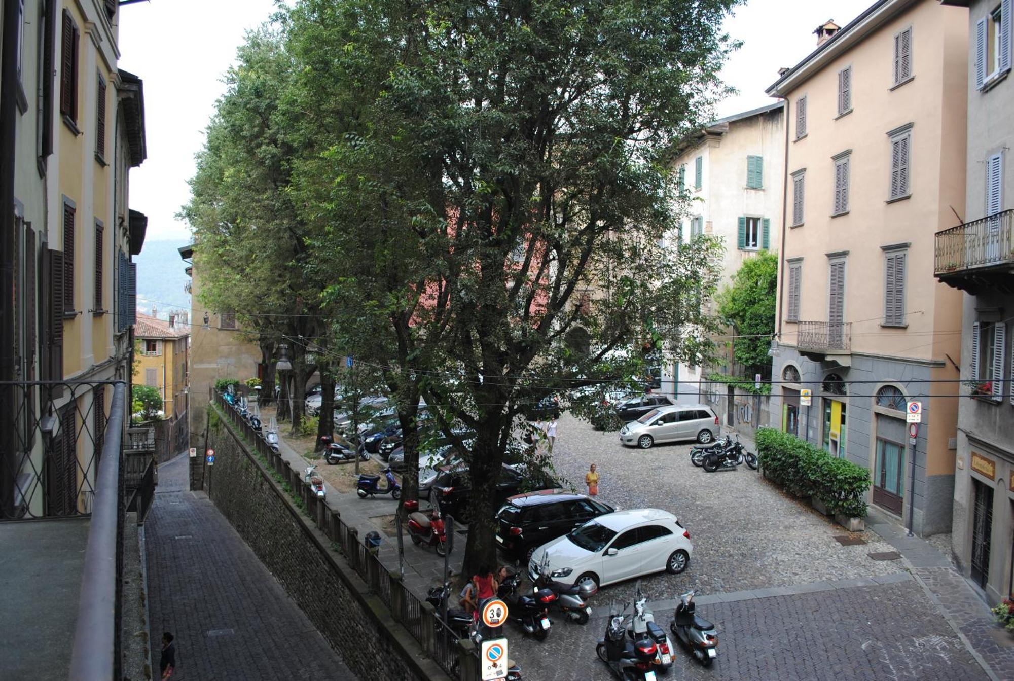 Bergamo Alta Guest House Екстериор снимка